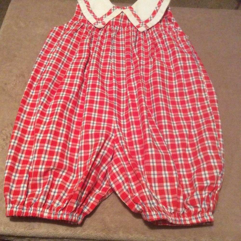 Rags Land  size 4 bubble suit